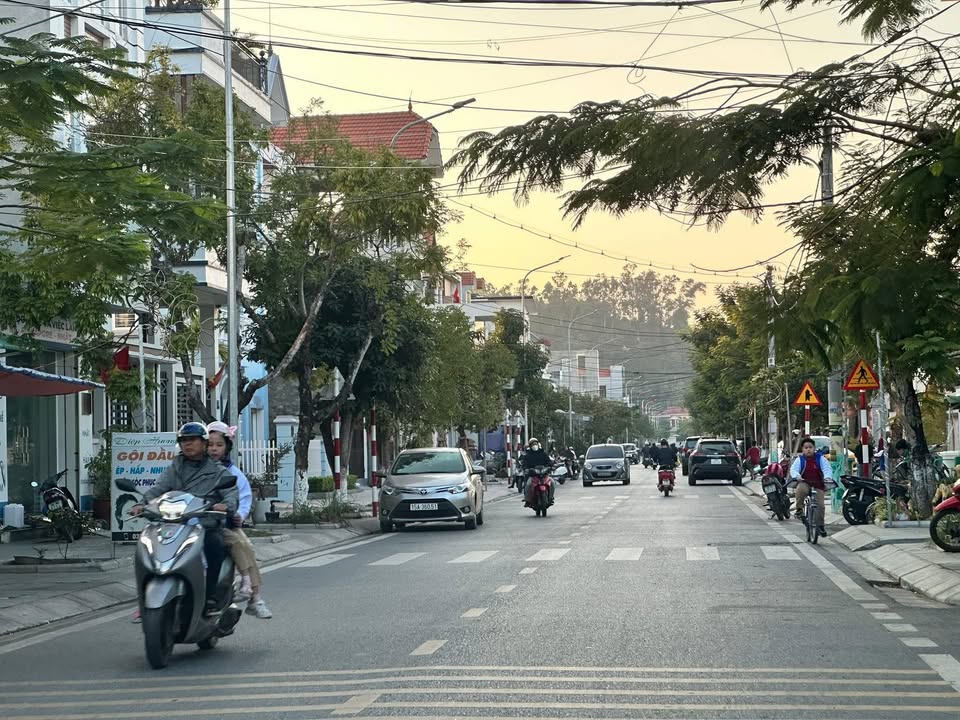 Đất nền 100m² Đồ Sơn, Hải Phòng - Sổ đỏ sẵn, gần Biển Rồng