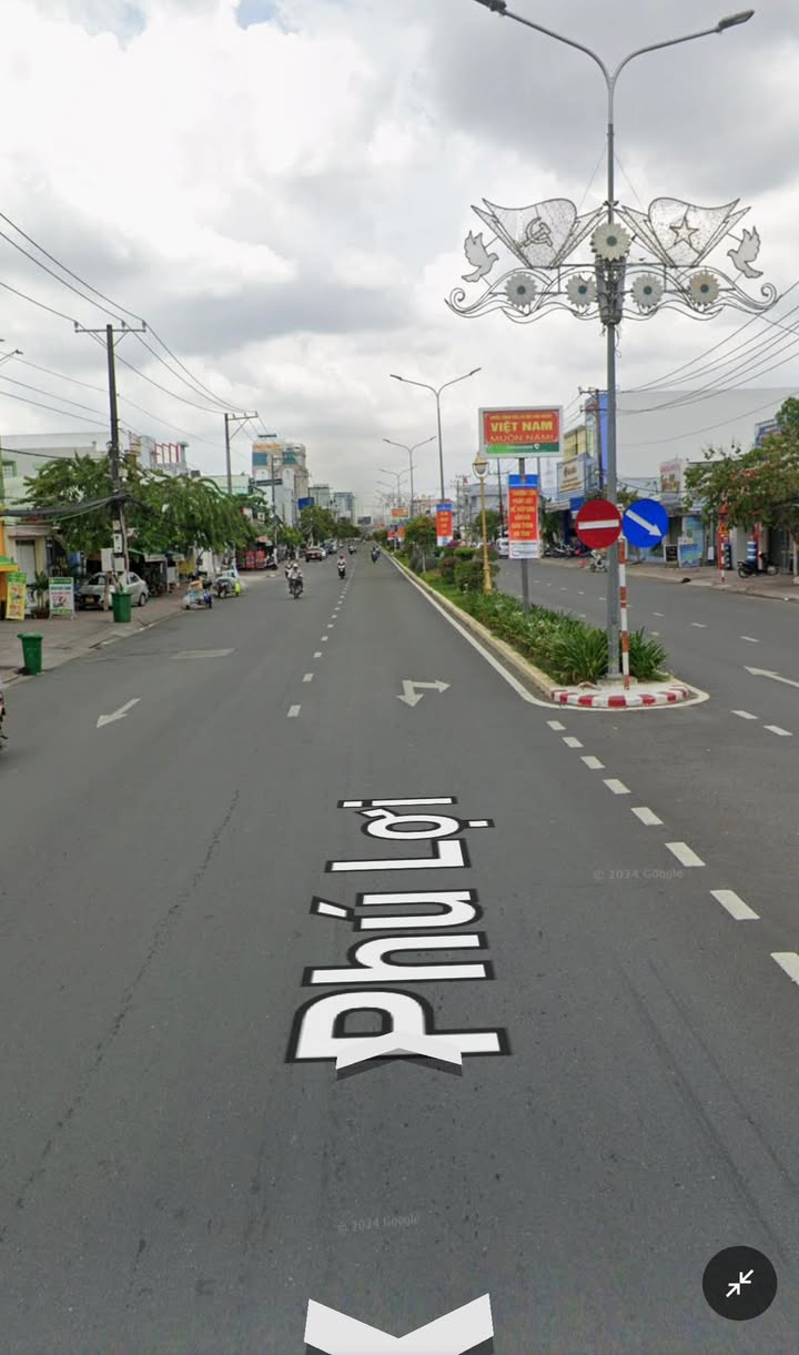 Nhà Mặt Tiền Phú Lợi, Sóc Trăng - 300m² Kinh Doanh Đa Ngành, Giá 10x Tỷ