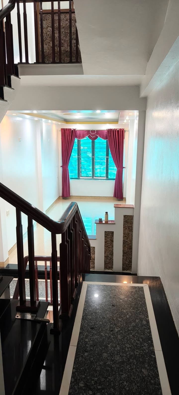 Nhà Mặt Tiền Đinh Tiên Hoàng, Yên Bái - Kinh Doanh Đắc Lợi 200m²