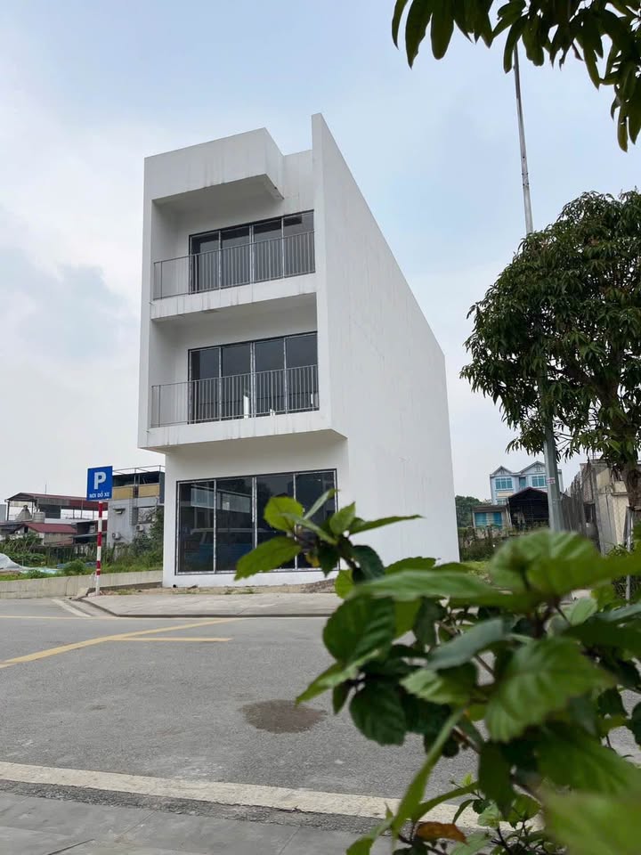 Nhà 3 Tầng 3 Mặt Thoáng - KĐT Casamony, Yên Bái - 4 Tỷ