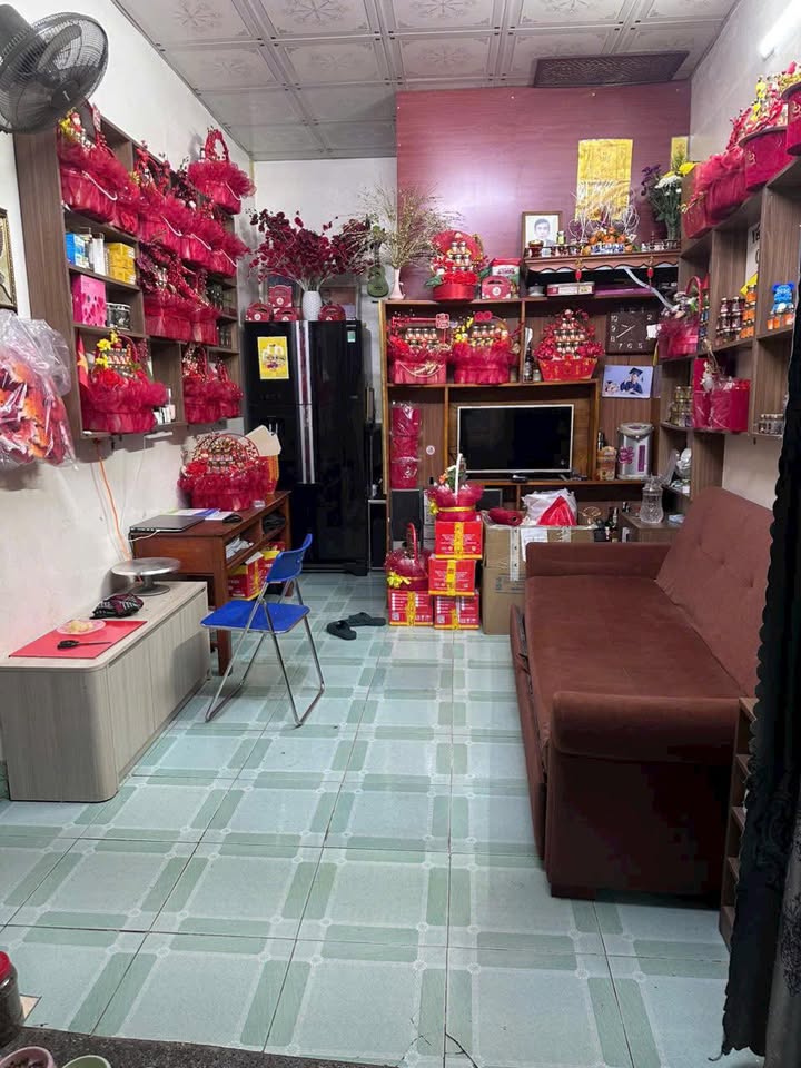 Nhà 63m² MT 7m Ngõ Xe Máy - Giá Chỉ 2 Tỷ Tại Phủ Lý