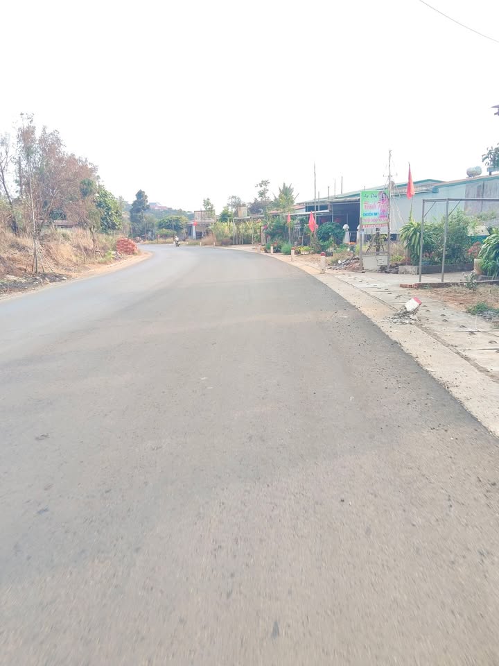 Nhà Mặt Tiền Tỉnh Lộ 685 Đắk Nông - 900m² Sẵn Sàng Kinh Doanh