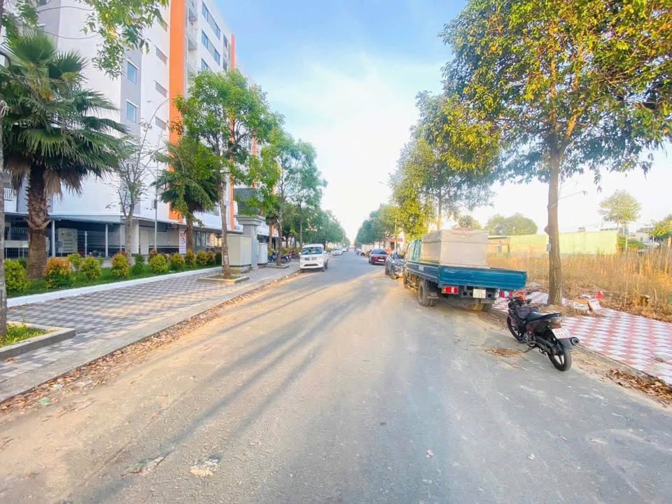 Bán Nền Hướng Tây Bắc Khu Hồng Loan 5C, Cần Thơ - 90m² Giá 3.09 Tỷ