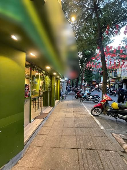 Cho thuê nhà mặt tiền Minh Khai, Hai Bà Trưng - 80m² x 5 tầng, Kinh doanh đỉnh cao