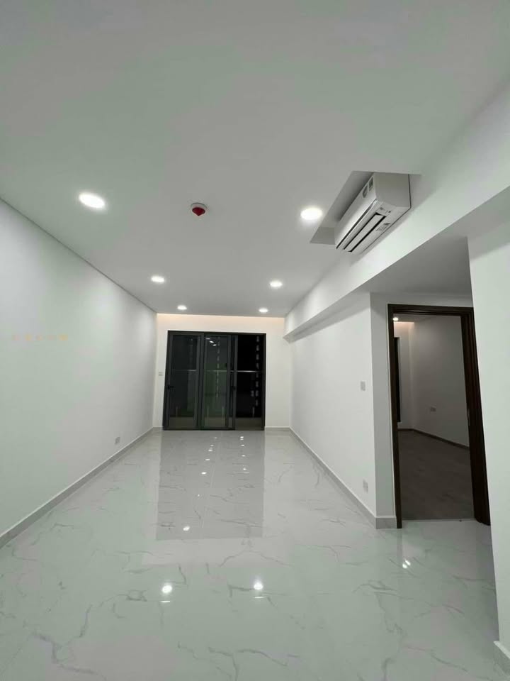 Cho thuê căn hộ Diamond Alnata Celadon 88m² - 2PN, nhận nhà ngay giá 15 triệu
