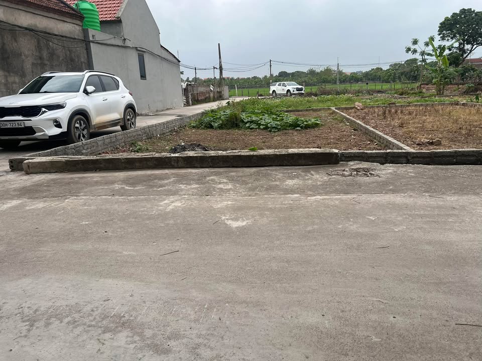 Bán Đất Lô Góc Trục Chính Phú Xuyên 80m² - Sổ Đỏ Sẵn Sàng