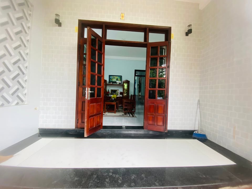 Cho thuê nhà nguyên căn 150m² đường Bùi Thị Xuân, Huế - Full nội thất