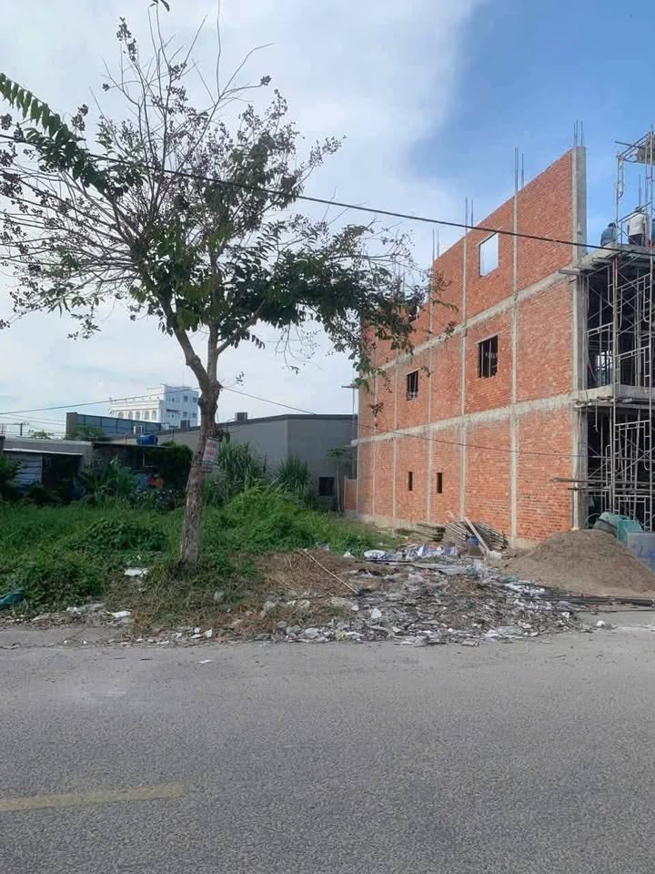 Bán Cặp Nền Đẹp Mặt Tiền Đường Số 1, P. Mỹ Long, TP. Long Xuyên - 270m² Giá Tốt