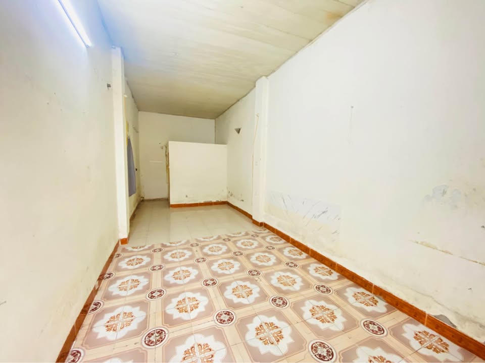 Nhà Riêng 30m² Giá 2.2 Triệu/Tháng Tại Khu 918 Phúc Đồng, Long Biên