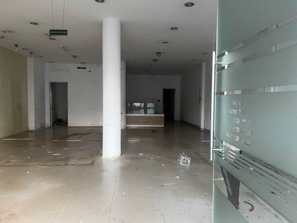 Nhà Mặt Tiền Kinh Doanh BMT - 300m² Đường Trung Tâm - 35 Triệu/Tháng