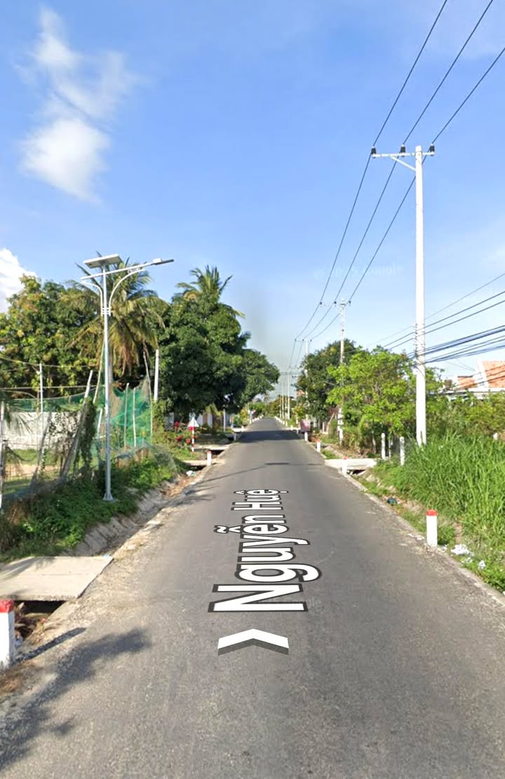 Đất nền 300m² Nguyễn Huệ, Nha Trang - Sổ đỏ thổ cư, Giá đầu tư 3.6 tỷ