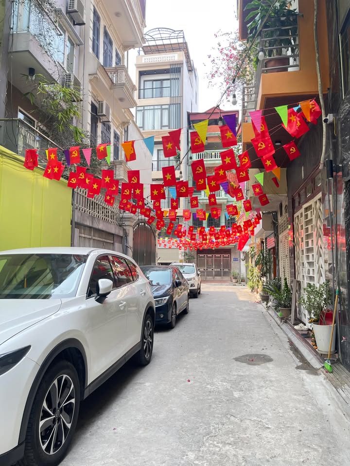 Nhà 7 Tầng Thang Máy Việt Hưng, Long Biên - Full Nội Thất, Sẵn Sàng Ở Ngay!