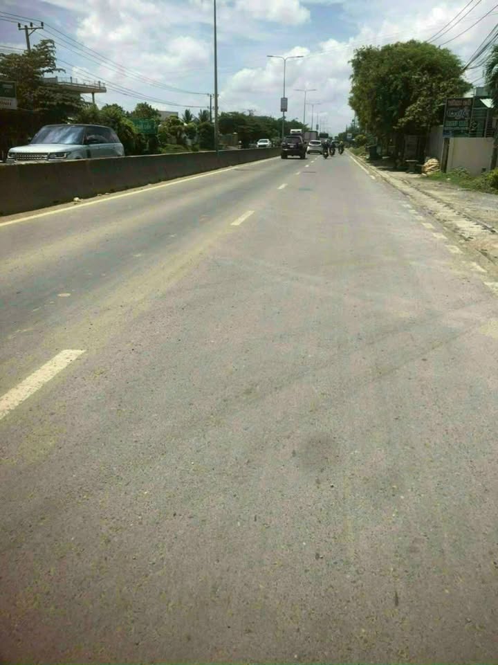 Bán Đất Góc 2 Mặt Tiền 1855m² Xã Lương Bình, Bến Lức - Giá 17 Tỷ