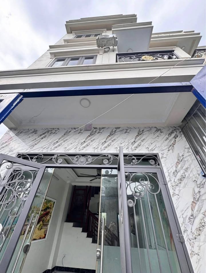 Nhà 53m² Đường Phù Nghĩa, Nam Định - Giá 5 Triệu, Đầy Đủ Tiện Nghi