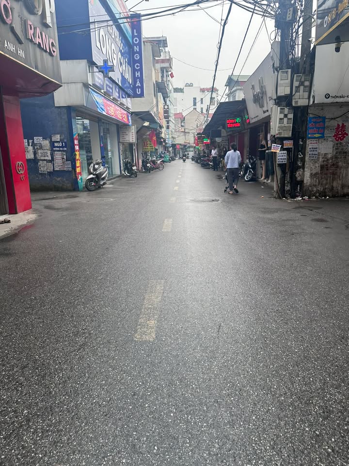 Nhà 4 tầng mặt tiền 60m² gần KCN Thăng Long - Khai thác kinh doanh tốt