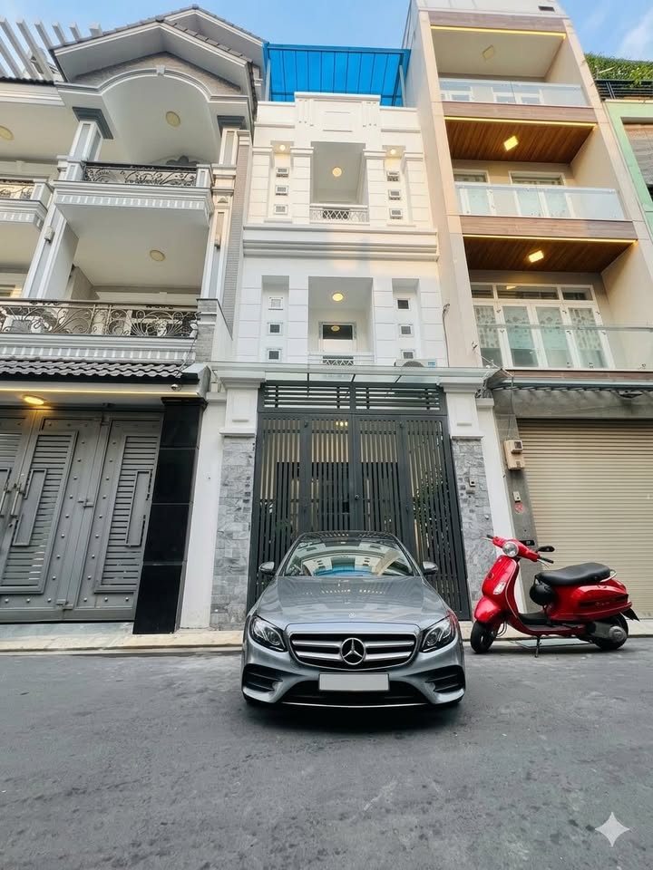 Nhà 4 Tầng Hẻm Xe Hơi, Gần Ga T3 Tân Sơn Nhất, Tân Bình - 52m²