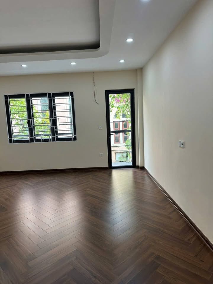 Nhà 6 Tầng Thang Máy 55m² Phố Vĩnh Hưng, Hoàng Mai - 16 Tỷ