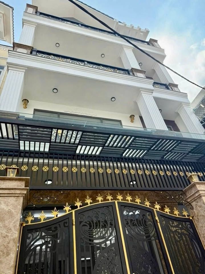 Nhà Hẻm Xe Hơi Thông Tân Phú - Ngang 7m, 4 Tầng - Giá 16.8 Tỷ