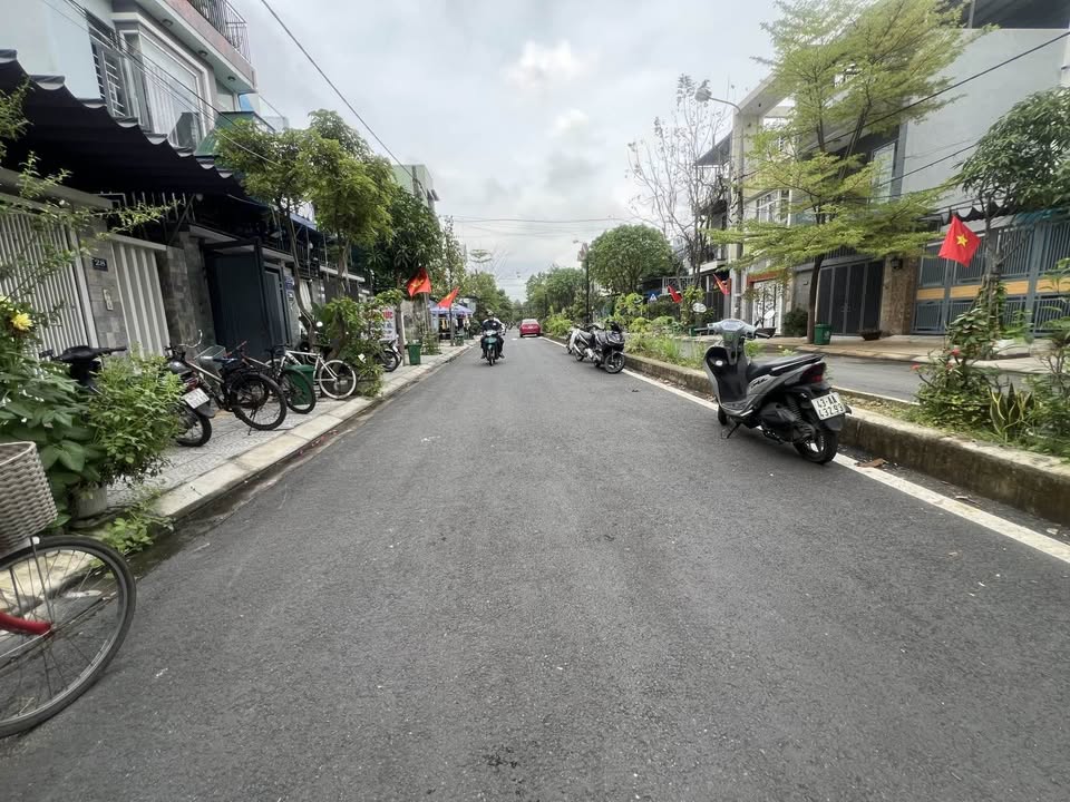 Nhà 2 Tầng Mặt Tiền Phong Bắc 11 Cẩm Lệ - 100m² Kinh Doanh Đắc Lợi