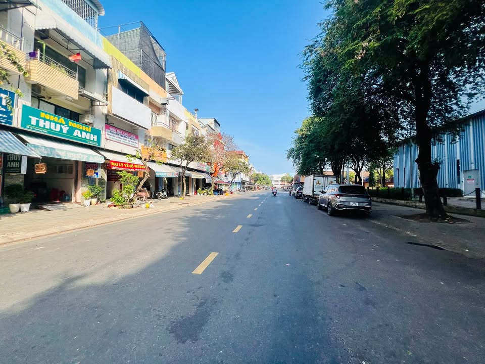 Nhà 1 Trệt 2 Lầu Đường Lý Thường Kiệt, Bà Rịa - Giá 20 Triệu/Tháng