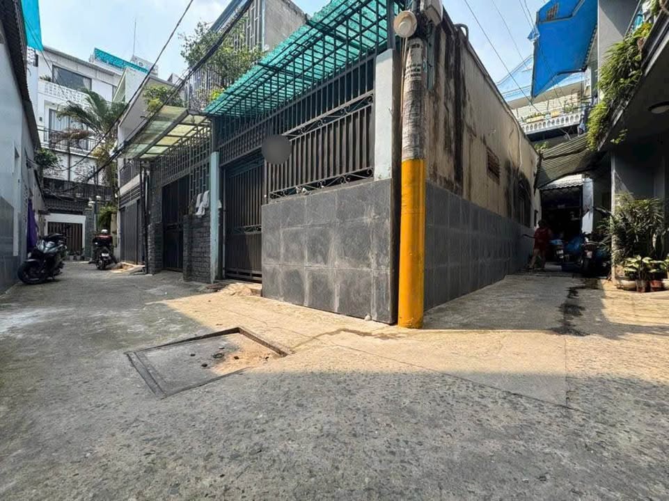 Nhà 54m² Phường 16 Gò Vấp - Hẻm 3 Gác Sạch, Dân Trí Cao