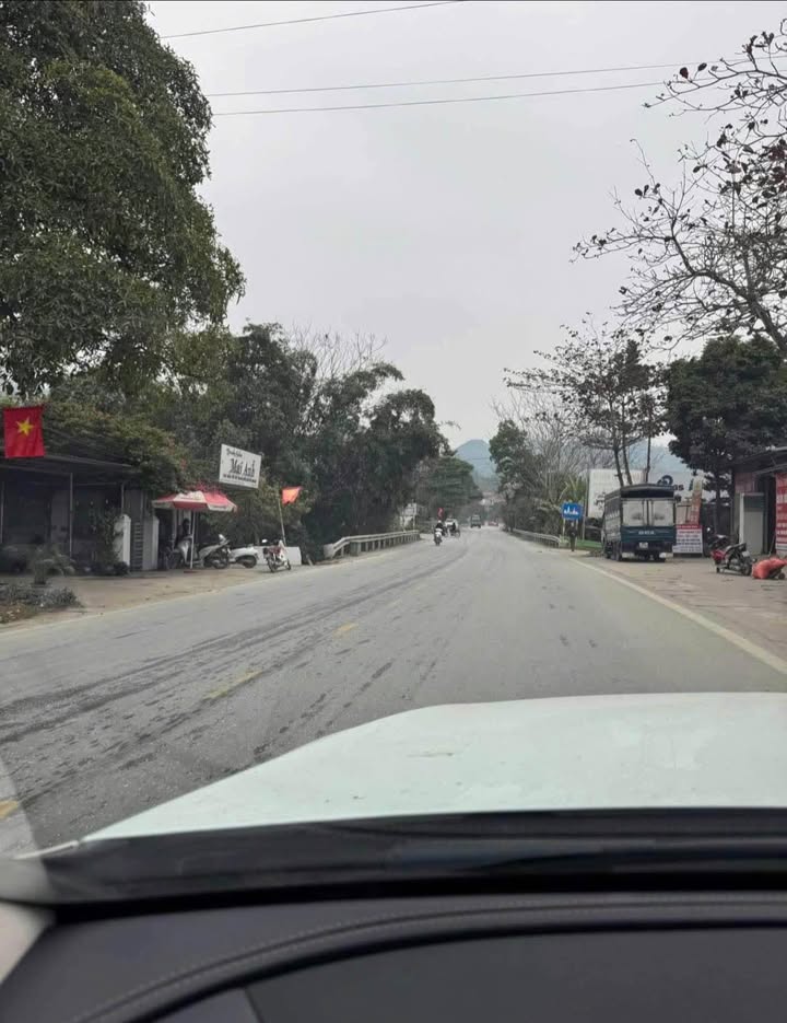 Đất Vàng Mặt Tiền QL37 Tuyên Quang - Kinh Doanh Đắc Lợi, Giá 3 Tỷ