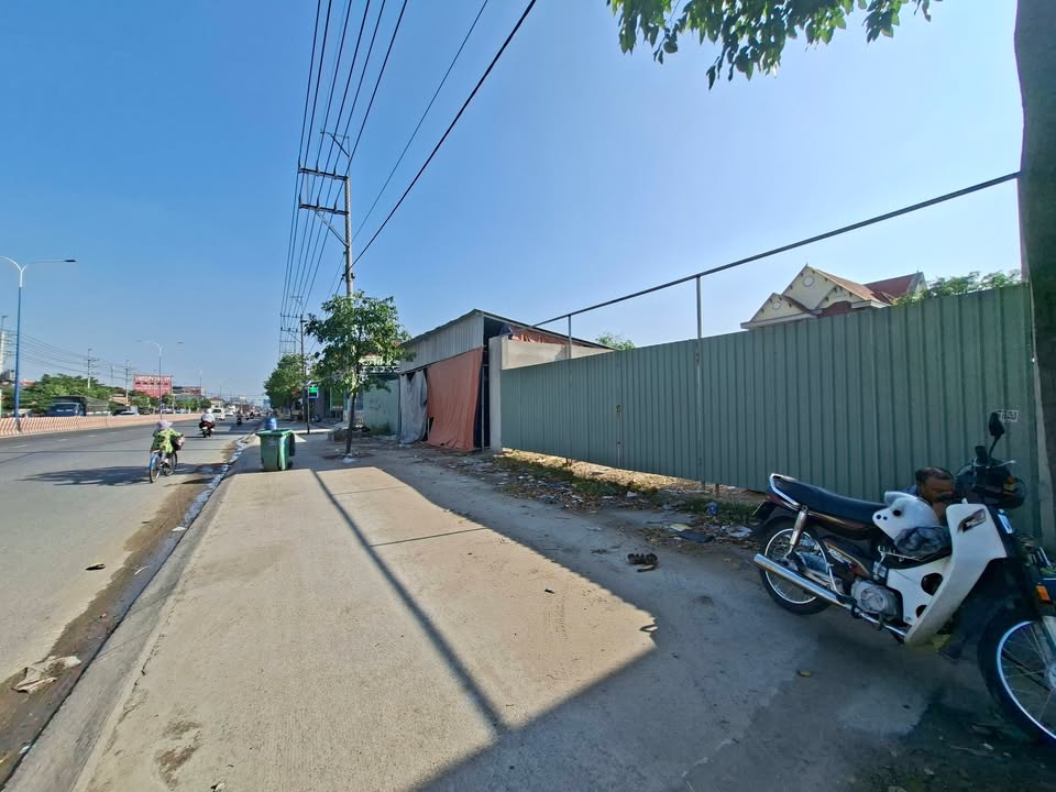 Bán đất mặt tiền DT743, Thủ Đức - 436m², 16.5 tỷ, kinh doanh đắc lợi