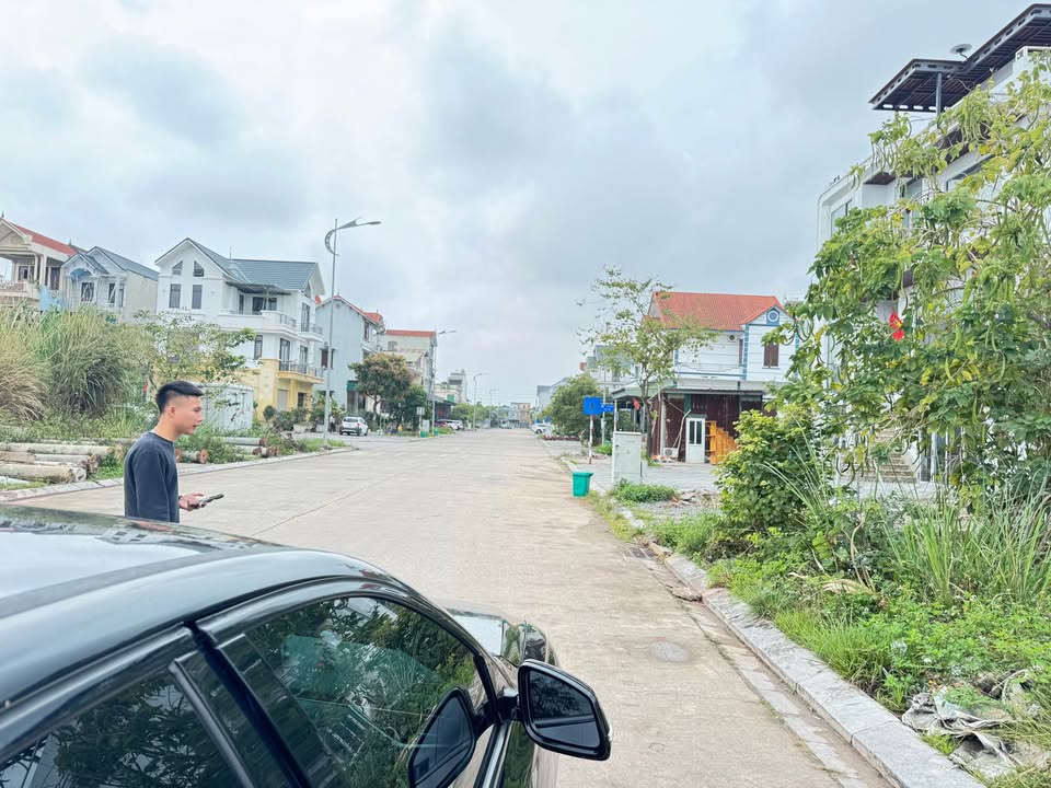 Bán Đất Vàng Móng Cái 84m² Đặng Thuỳ Trâm - Vị Trí Kinh Doanh Đắc Địa