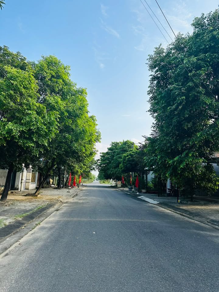 Đất KĐT 1A Điện Bàn 138m² - Sổ Đỏ Sẵn Sàng - Giá Rẻ Nhất!