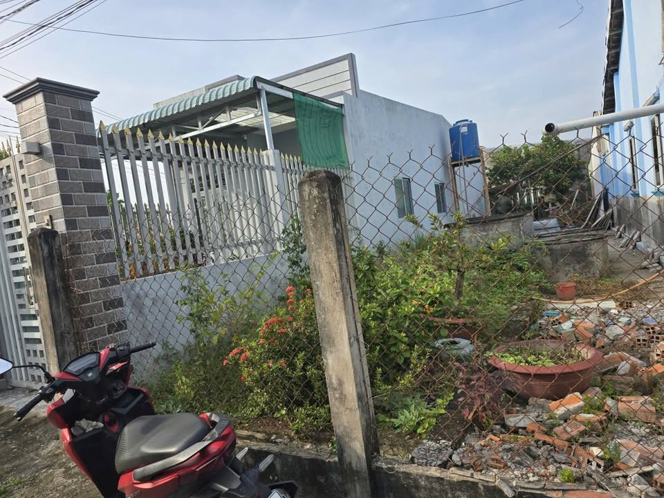 Đất thổ cư Long Sơn Cần Đước 150m² 690 triệu - Sổ hồng chính chủ