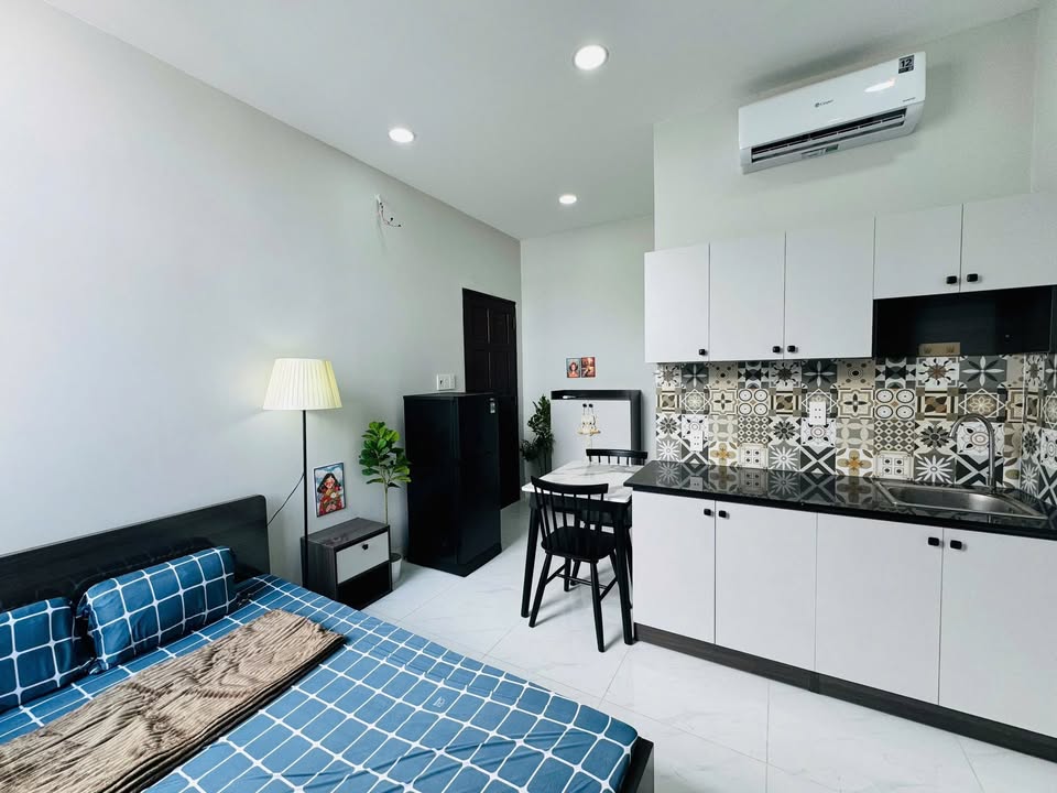 Căn hộ Nguyễn Kiệm Phú Nhuận full nội thất - Giá 5.x triệu/tháng