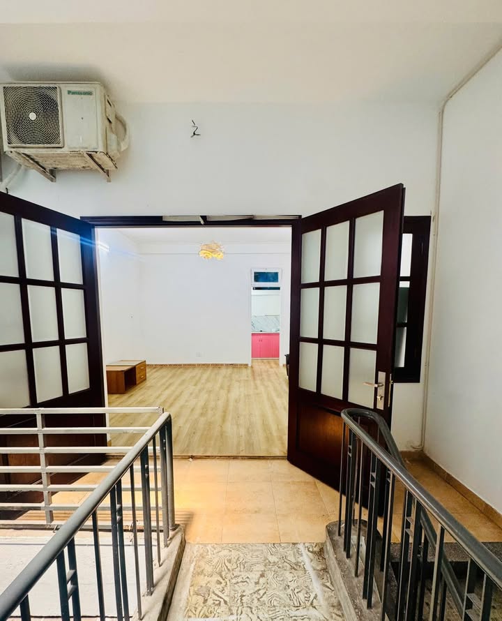 Cho thuê căn hộ Q1 36m² giá 7 triệu - Sát chợ Bến Thành