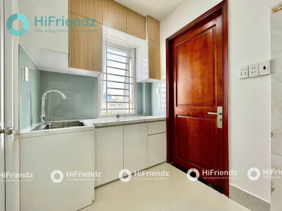 Căn Hộ 8PN Đường Thích Quảng Đức, Phú Nhuận - Giá 5 Triệu