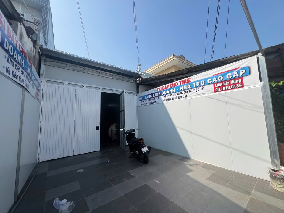 Cho thuê mặt bằng & phòng trọ Trương Công Định, Thủ Thừa - 80m² kinh doanh, 2.7-4 triệu