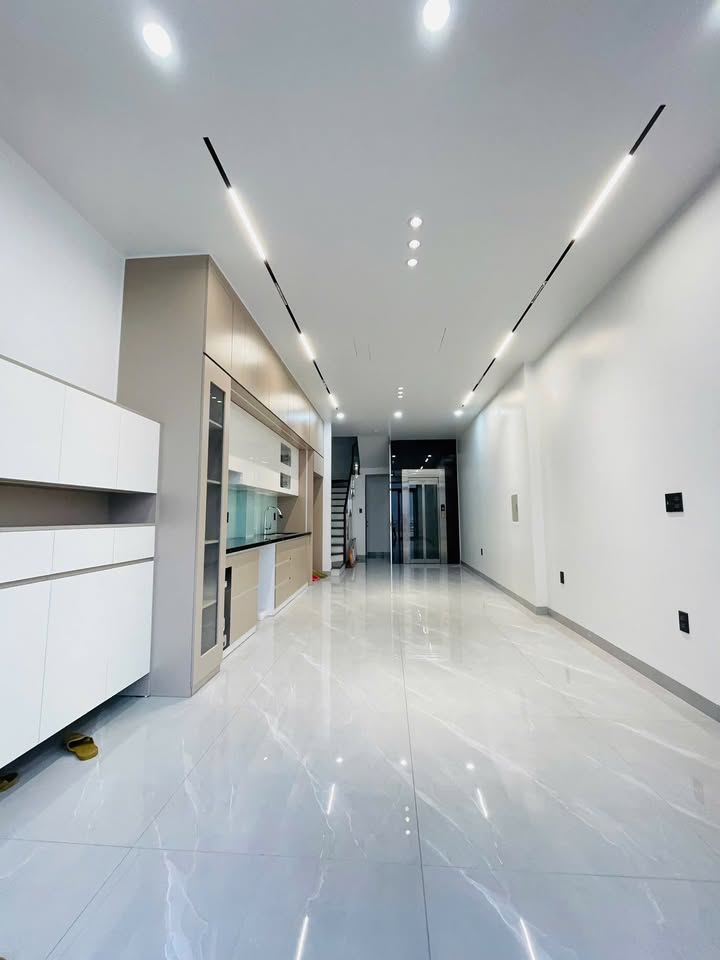 Nhà Mặt Ngõ 6 Tầng Thang Máy - Kinh Doanh Đa Ngành - Hải An, HP