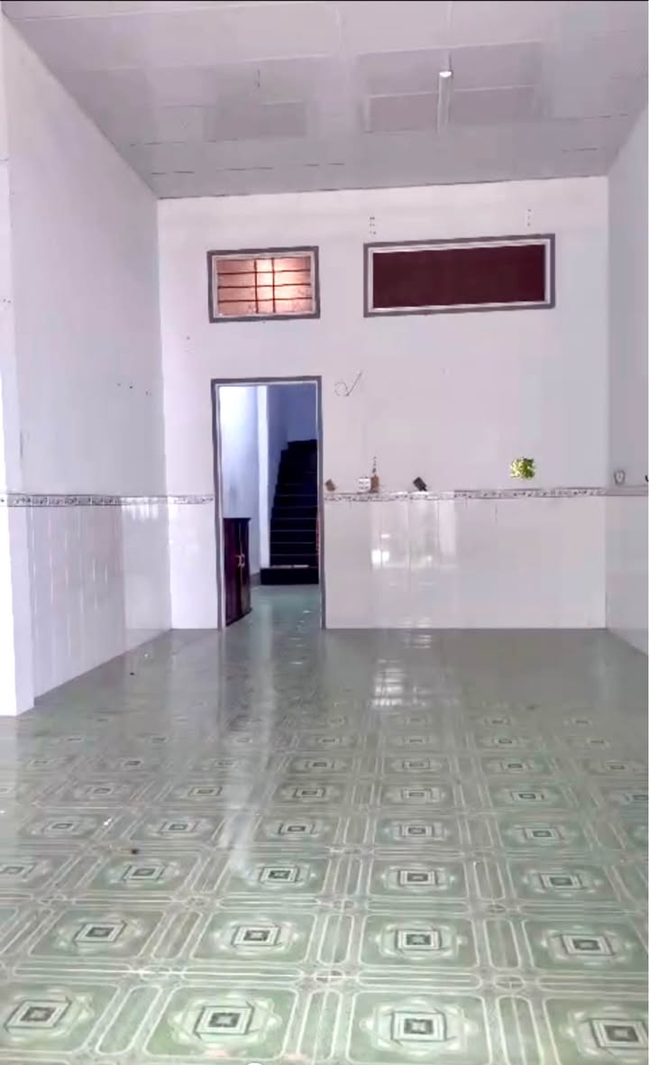 Nhà Gác Lửng 72m² Trung Tâm TT. Đầm Dơi - Giá 1.x Tỷ