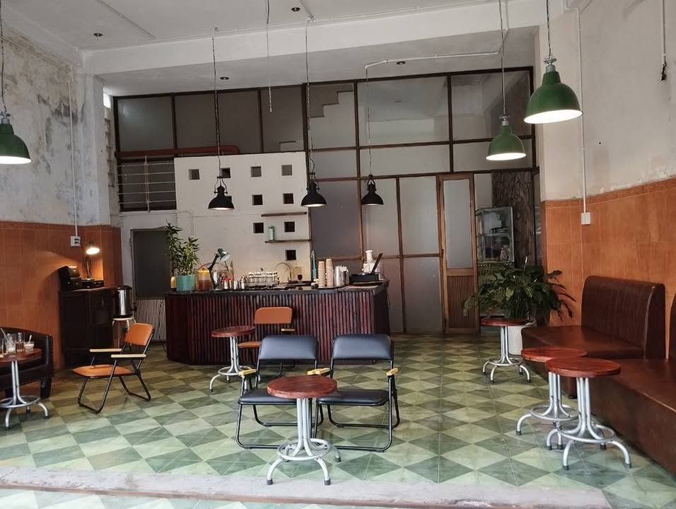 Nhà Mặt Tiền Đà Nẵng 90m² - 3 Tầng Kinh Doanh, Gần Cầu Rồng