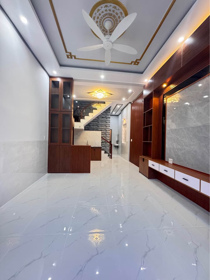 Nhà Mái Thái 418m² 3PN Sổ Hồng Tại Long Bình, Biên Hòa - Giá 1.8 Tỷ