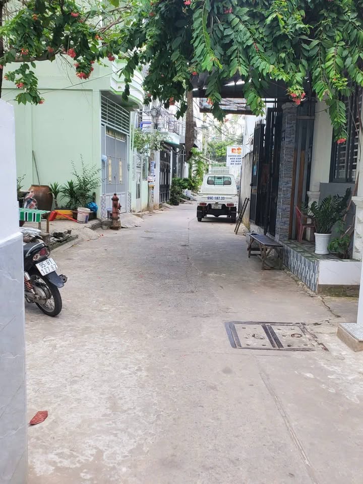 Nhà trệt lầu CMT8 Cần Thơ 55m² giá 3,5 triệu - Ô tô vào tận nhà