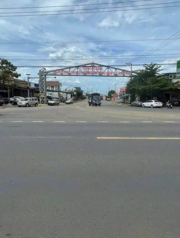 Đất Lộc Sơn, Bảo Lộc 90m² - Giá 1.38 Tỷ - Sổ Đỏ 100% Thổ Cư