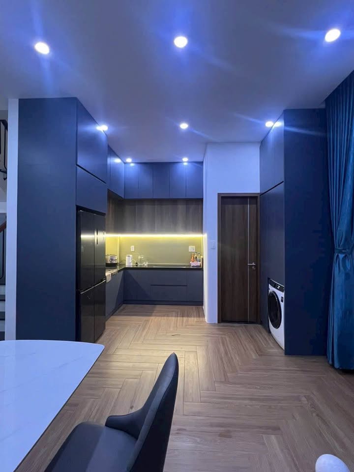 Shophouse 3 tầng FPT Đà Nẵng - 90m² Kinh doanh Sầm uất - Giá 8.5 tỷ