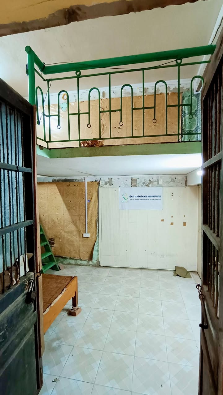 Chung cư 30m² Sổ đỏ chính chủ - Ngay sát Mipec Long Biên, giá chỉ 1 tỷ