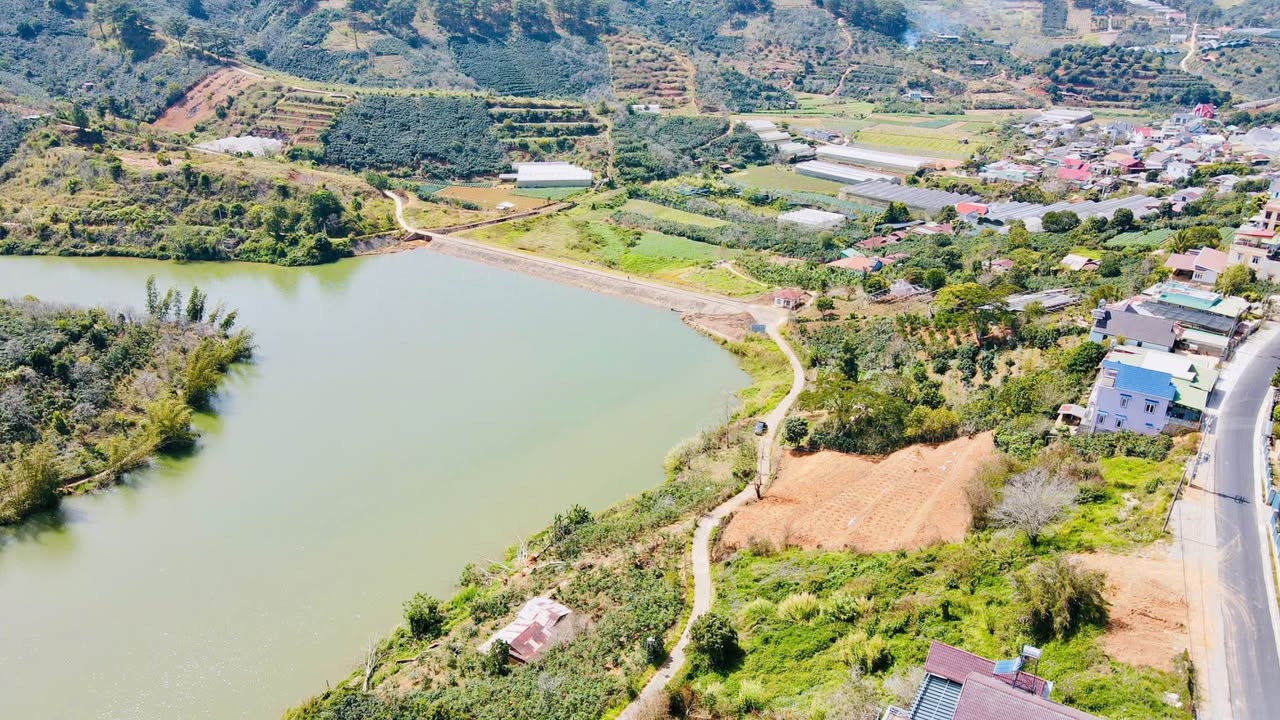 Đất Nền Nghỉ Dưỡng Đà Lạt 500m² - Sổ Hồng Riêng - Giá Đầu Tư