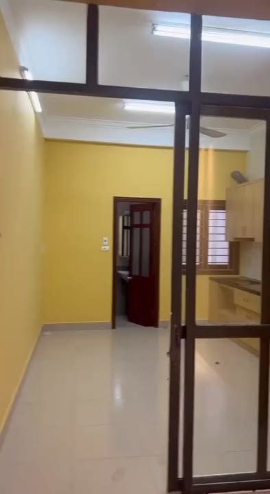 Cho thuê nhà 5 tầng mặt tiền kinh doanh Thạch Bàn 70m² - Giá 22 triệu/tháng