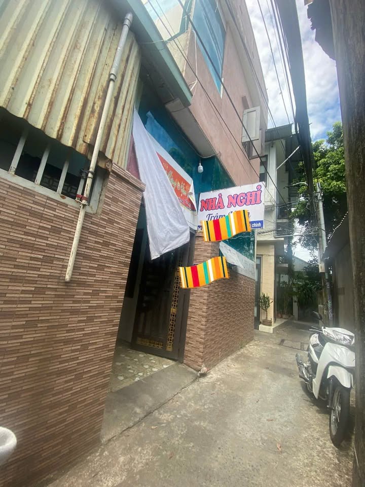 Cho thuê nhà nguyên căn 7PN đường Trường Chinh, Cẩm Lệ - Giá 20 triệu/tháng