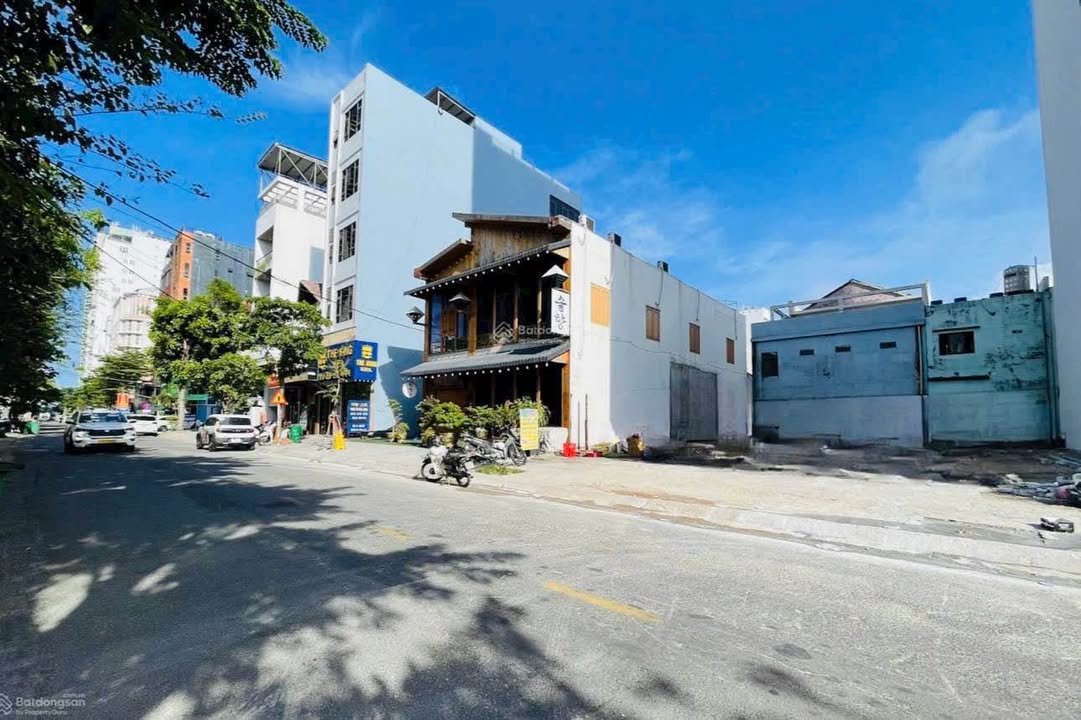 Mặt Tiền Kinh Doanh Trần Hưng Đạo, Sơn Trà 400m² - Giá Tốt