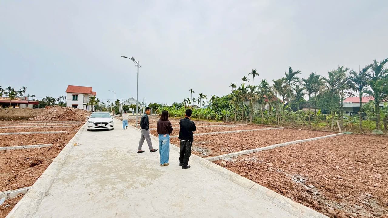 Bán Đất Hậu Lộc 100m² - Sổ Đỏ Riêng, Giá Tốt