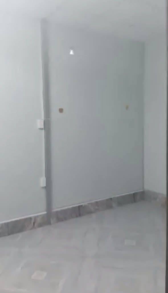 Nhà 100m² Thạnh Xuân, Q12 - Giá 3 Triệu/Tháng - Sẵn Sàng Dọn Vào!