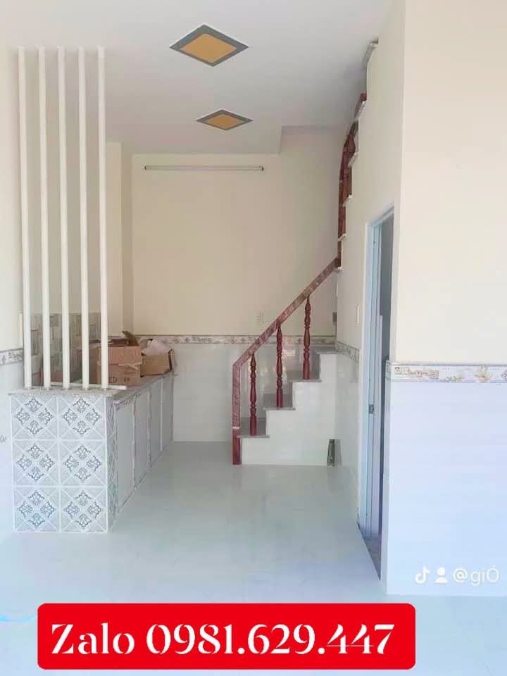 Nhà Nguyên Căn Ấp 4 Đức Hòa Đông - Giá 2.5 Triệu/Tháng