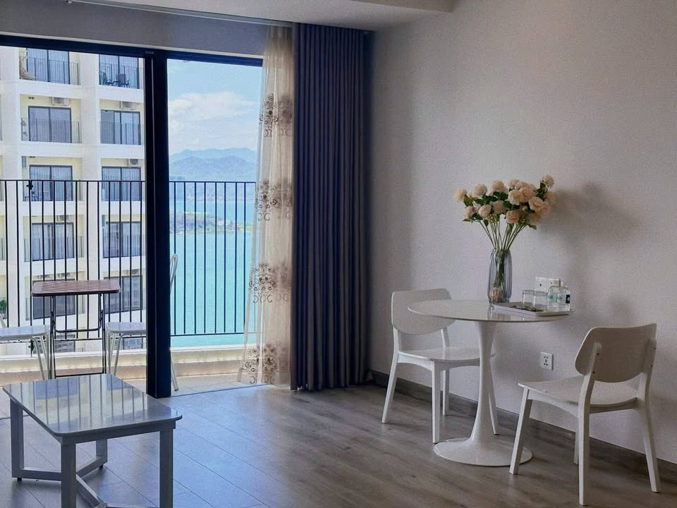 Studio Căn Hộ Gold Coast Nha Trang 51m² - View Biển Đẹp